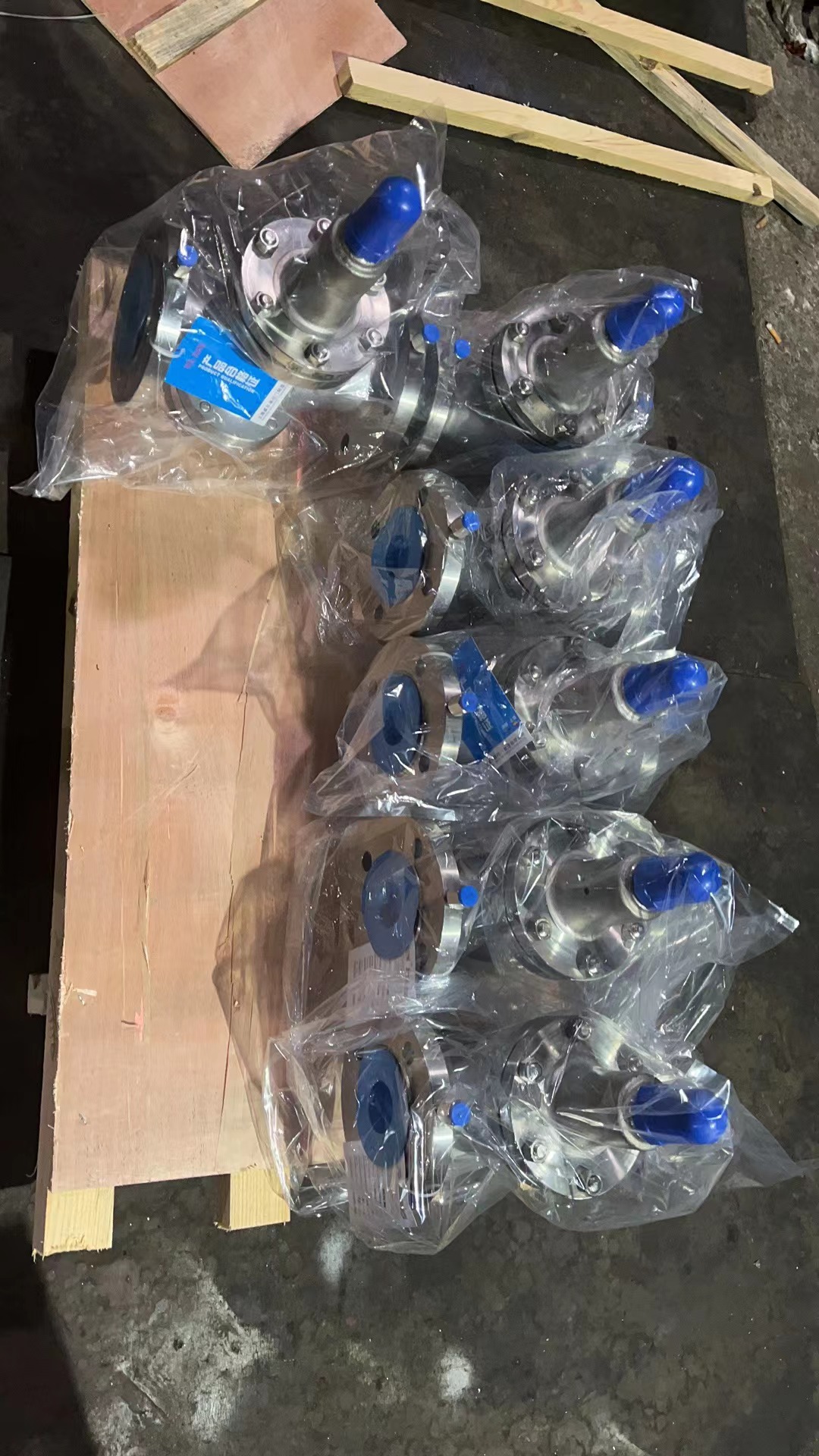 Y42X-10P不銹鋼水用減壓閥木箱包裝 Y42X-10P不銹鋼水用減壓閥木箱包裝
